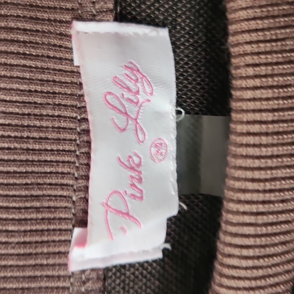 Pink Lily Crewneck Animal Print Sweater - Picture 3 of 6